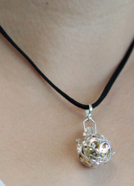 Silver Angel Bell - Night-time - 18mm