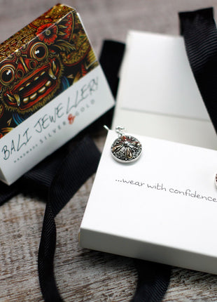 Silver & Gold Earring - Hamsa