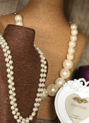 Med Necklace Display - Coffee