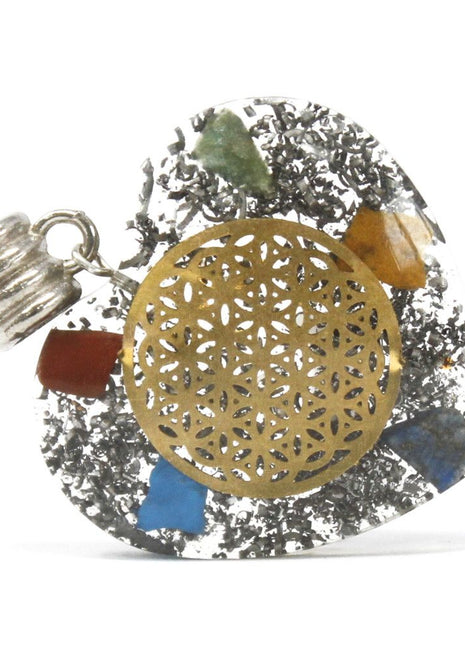 Orgonite Power Pendant - 7 Stone Chakra Heart