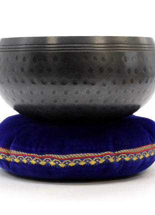 Med Black Beaten Bowl - 15cm