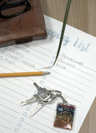 Orgonite Power Keyring - Gemstone Chakra Hamsa