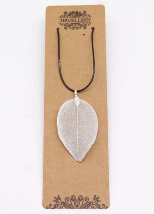 Necklace - Bravery Leaf - Silver